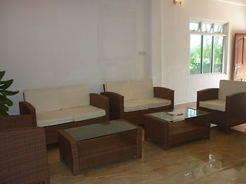 Batuta Maldives Surf View Hotell Thulusdhoo Eksteriør bilde