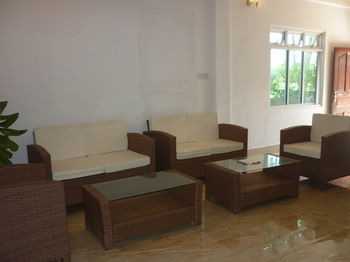 Batuta Maldives Surf View Hotell Thulusdhoo Eksteriør bilde